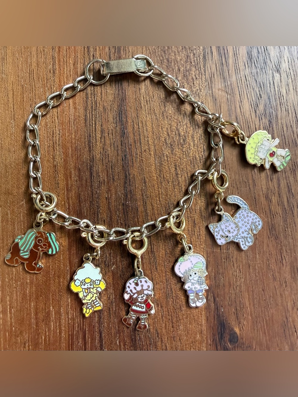 Vintage Strawberry Shortcake Charm Bracelet 1980 1981 With 6 Charms